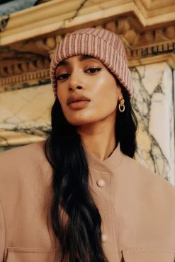 Two-Tone Cashmere Ski Beanie -Hat Couture Shop TWO TONE CASHMERE SKI BEANIE RESIZED 1