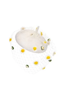 Victoria Beret -Hat Couture Shop VICTORIA BERET IVORY ba92a76f 9cb0 47f8 b2cc 4af2d56ec7c5