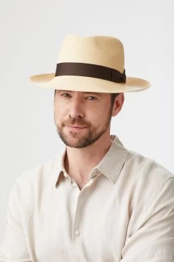 Ventnor Cuenca Ultra-fino Panama -Hat Couture Shop VentnorCuencaUltra finoPanama 30102